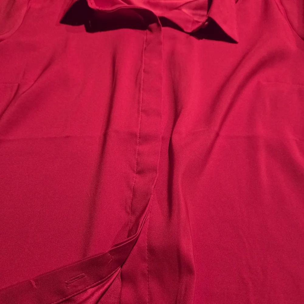 Express Red Women's Top - Picture 2 of 5